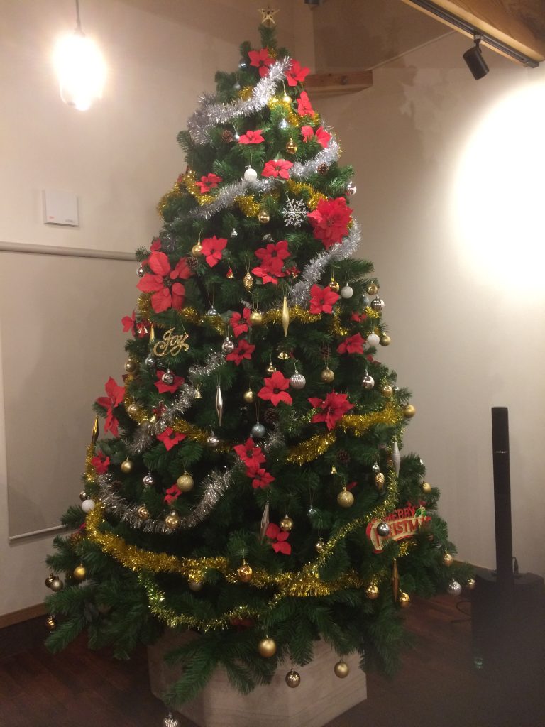2016-12-10-21-27-29