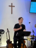 ✨ Joyful Praise Churchです！ ✨
今年もアツアツな夏がやってきましたね〜！みなさんお元気ですか？🥵🔥
本日は、みんな大好きなかき氷🍧や、ひえひえのアイスコーヒー☕️を囲んで、ワイワイ楽しく涼しく過ごしましたよ〜🧊✨
そして今日の礼拝では、石原牧師による**「新しい思い出で生きる」**をテーマにした心温まるメッセージが…！✨
とっても恵みがいっぱいで、最高にハッピーな1日を過ごせました！✌️😆💖

‭‭ #ジョイフルプレイズチャーチ　#joyfulpraisechurch  #教会　#church #japanchurch  聖書　Bible 賛美 ワーシッププロテスタント Protestant worship  岡山　okayama
